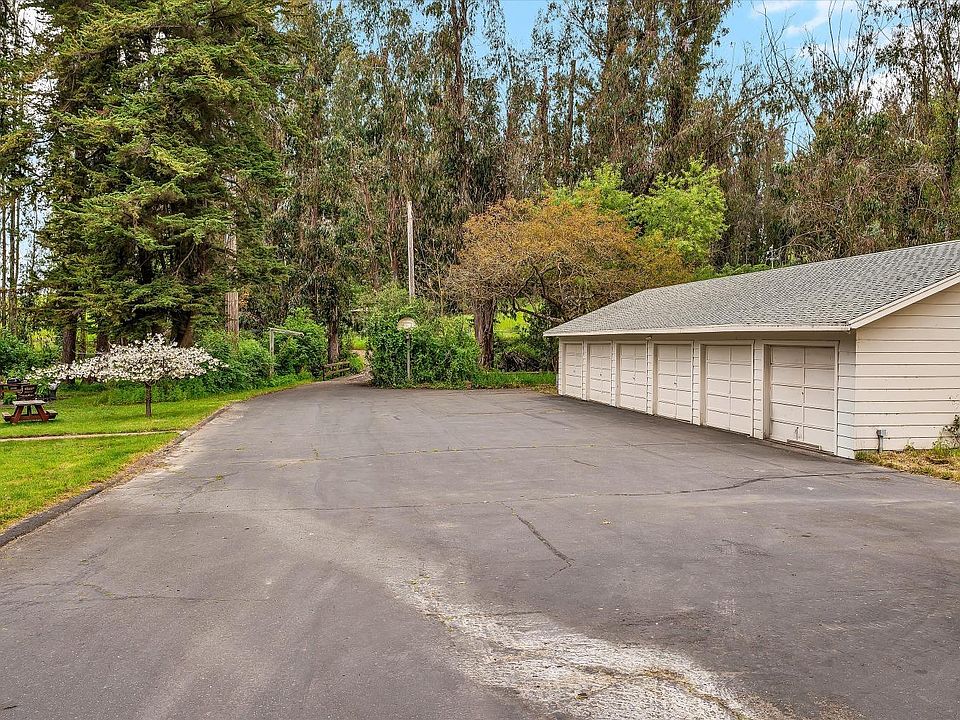 Petaluma, California, 94952, United States, 6 Bedrooms Bedrooms, ,5 BathroomsBathrooms,Residential,Forsale,1918976