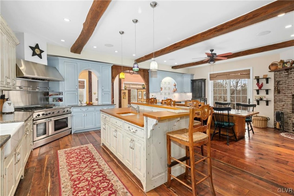 Springfield Twp, Pennsylvania, 18951, United States, 6 Bedrooms Bedrooms, ,4.5 BathroomsBathrooms,Residential,Forsale,2003974