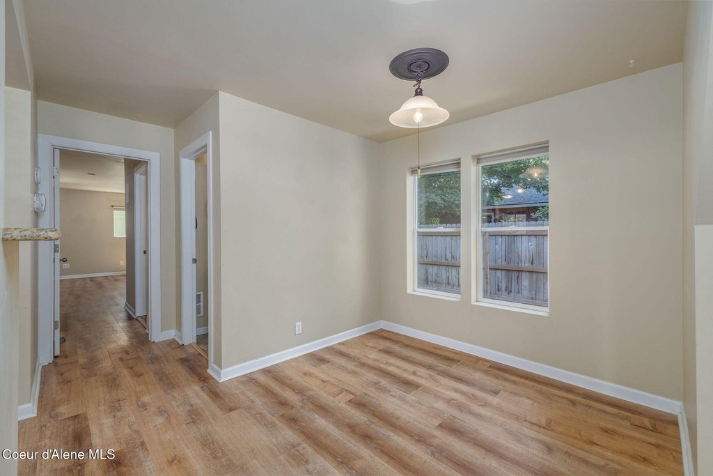 Coeur d'Alene, Idaho, 83814, United States, 3 Bedrooms Bedrooms, ,2.5 BathroomsBathrooms,Residential,Forsale,1913897