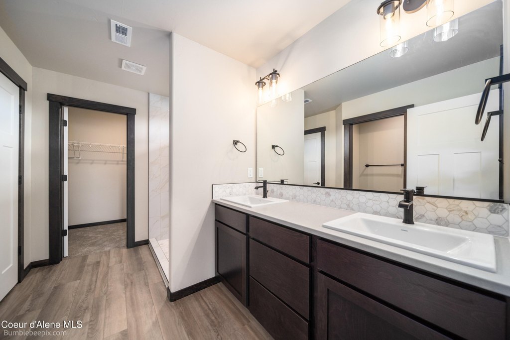 Post Falls, Idaho, 83854, United States, 3 Bedrooms Bedrooms, ,2 BathroomsBathrooms,Residential,Forsale,1984589