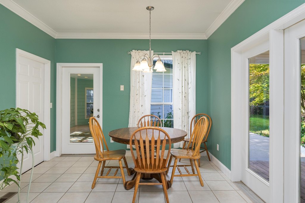 McDonald, Tennessee, 37353, United States, 4 Bedrooms Bedrooms, ,4 BathroomsBathrooms,Residential,Forsale,1922185