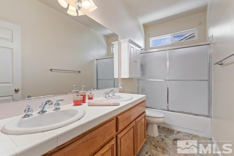 Reno, Nevada, 89502, United States, 4 Bedrooms Bedrooms, ,2 BathroomsBathrooms,Residential,Forsale,1888867