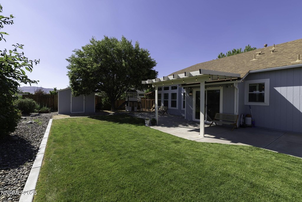 Sparks, Nevada, 89436, United States, 3 Bedrooms Bedrooms, ,2 BathroomsBathrooms,Residential,Forsale,1910316