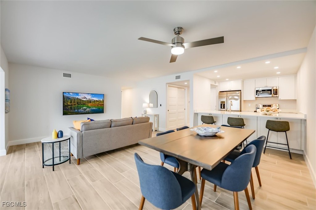 Sanibel, Florida, 33957, United States, 3 Bedrooms Bedrooms, ,2 BathroomsBathrooms,Residential,Forsale,1971954