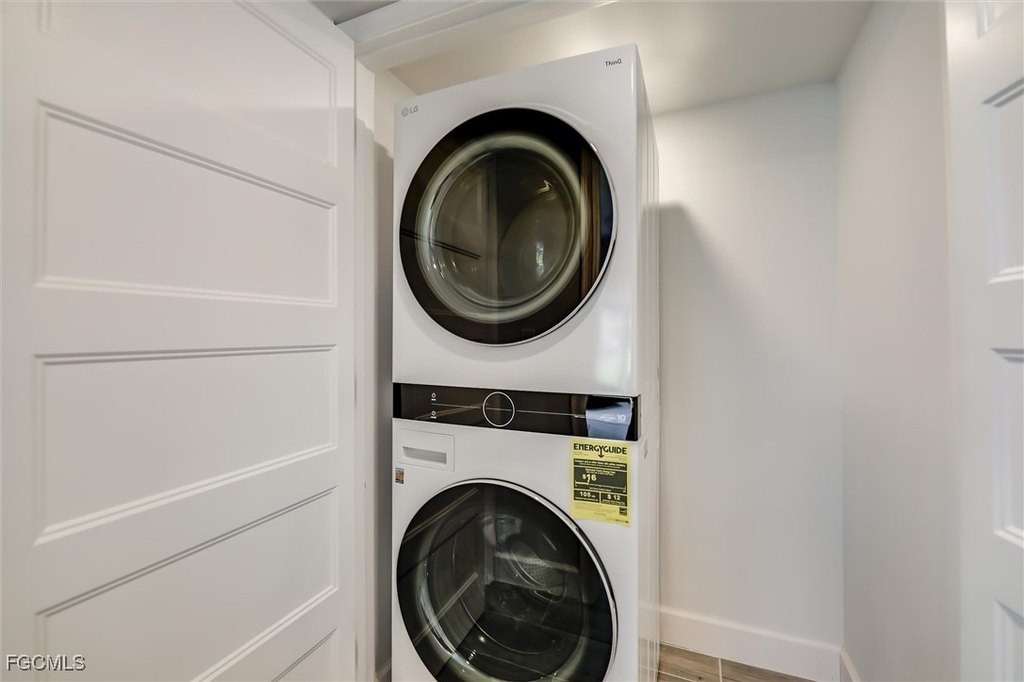 Sanibel, Florida, 33957, United States, 3 Bedrooms Bedrooms, ,2 BathroomsBathrooms,Residential,Forsale,1971954