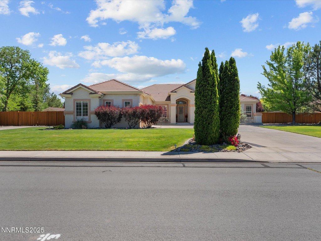 Sparks, Nevada, 89436, United States, 5 Bedrooms Bedrooms, ,3 BathroomsBathrooms,Residential,Forsale,1910324