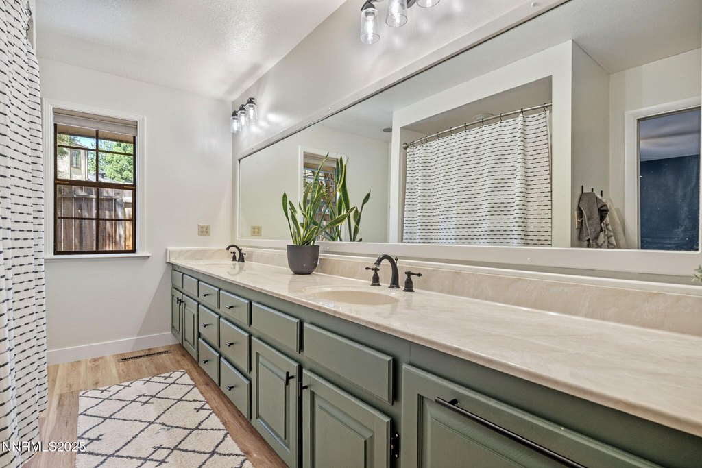Carson City, Nevada, 89703, United States, 4 Bedrooms Bedrooms, ,3.5 BathroomsBathrooms,Residential,Forsale,1910323