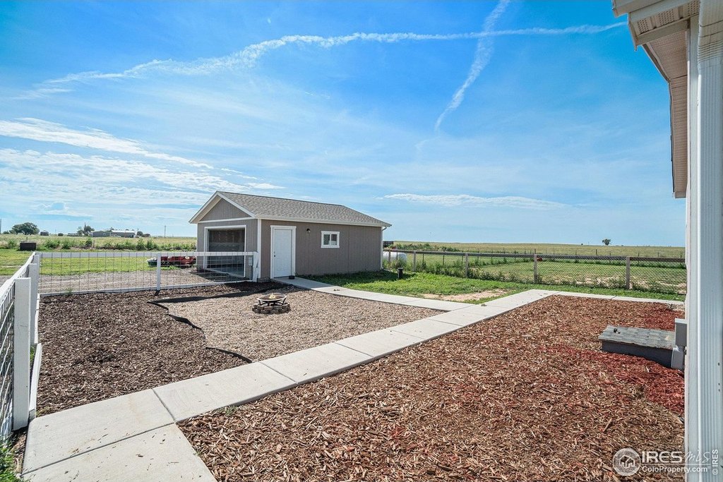 Briggsdale, Colorado, 80611, United States, 4 Bedrooms Bedrooms, ,2 BathroomsBathrooms,Residential,Forsale,1945926