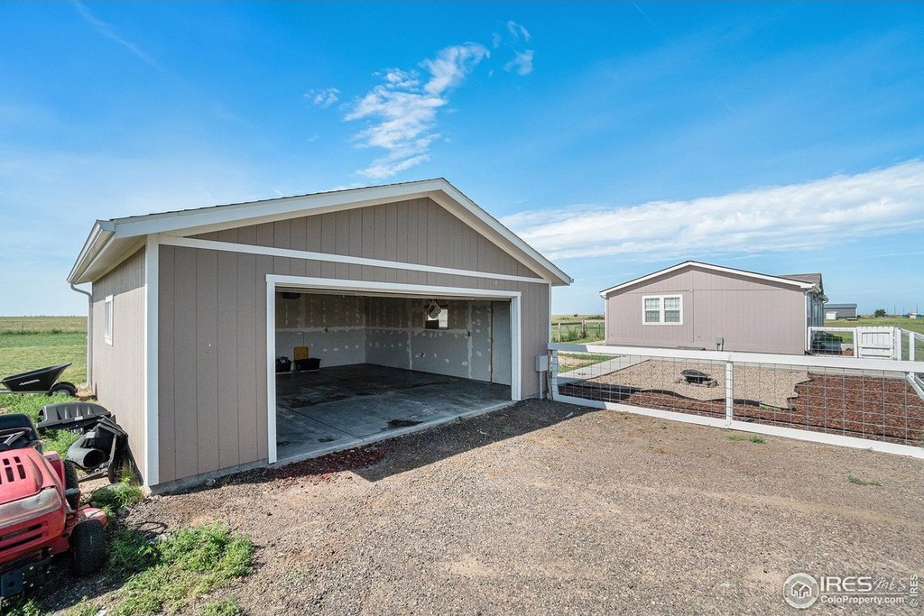 Briggsdale, Colorado, 80611, United States, 4 Bedrooms Bedrooms, ,2 BathroomsBathrooms,Residential,Forsale,1945926