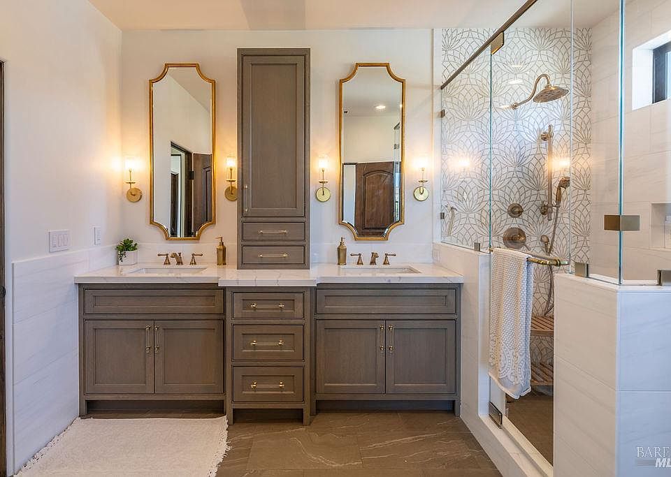 Santa Rosa, California, 95404, United States, 4 Bedrooms Bedrooms, ,6 BathroomsBathrooms,Residential,Forsale,1918981