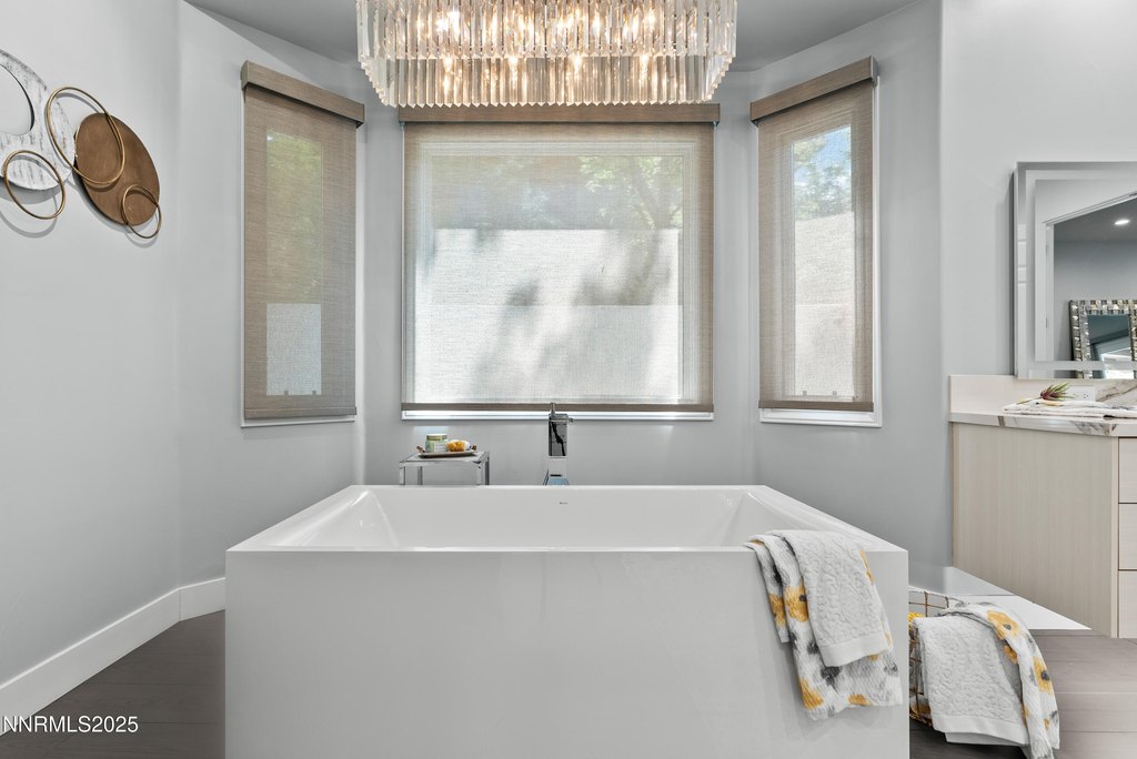 Reno, Nevada, 89519, United States, 4 Bedrooms Bedrooms, ,3.5 BathroomsBathrooms,Residential,Forsale,1936772