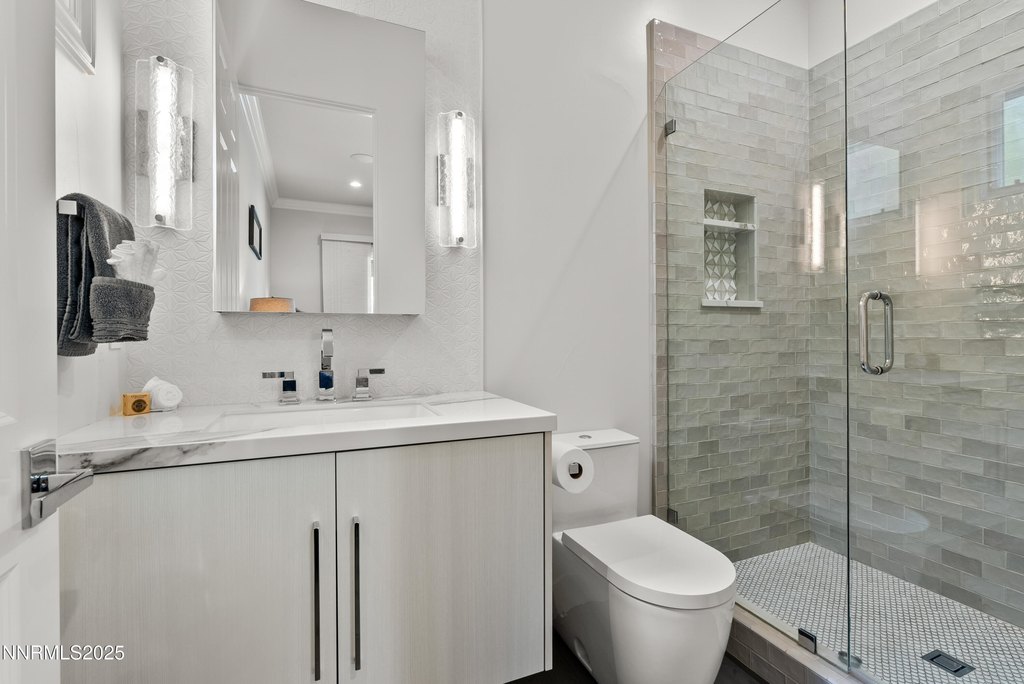 Reno, Nevada, 89519, United States, 4 Bedrooms Bedrooms, ,3.5 BathroomsBathrooms,Residential,Forsale,1936772
