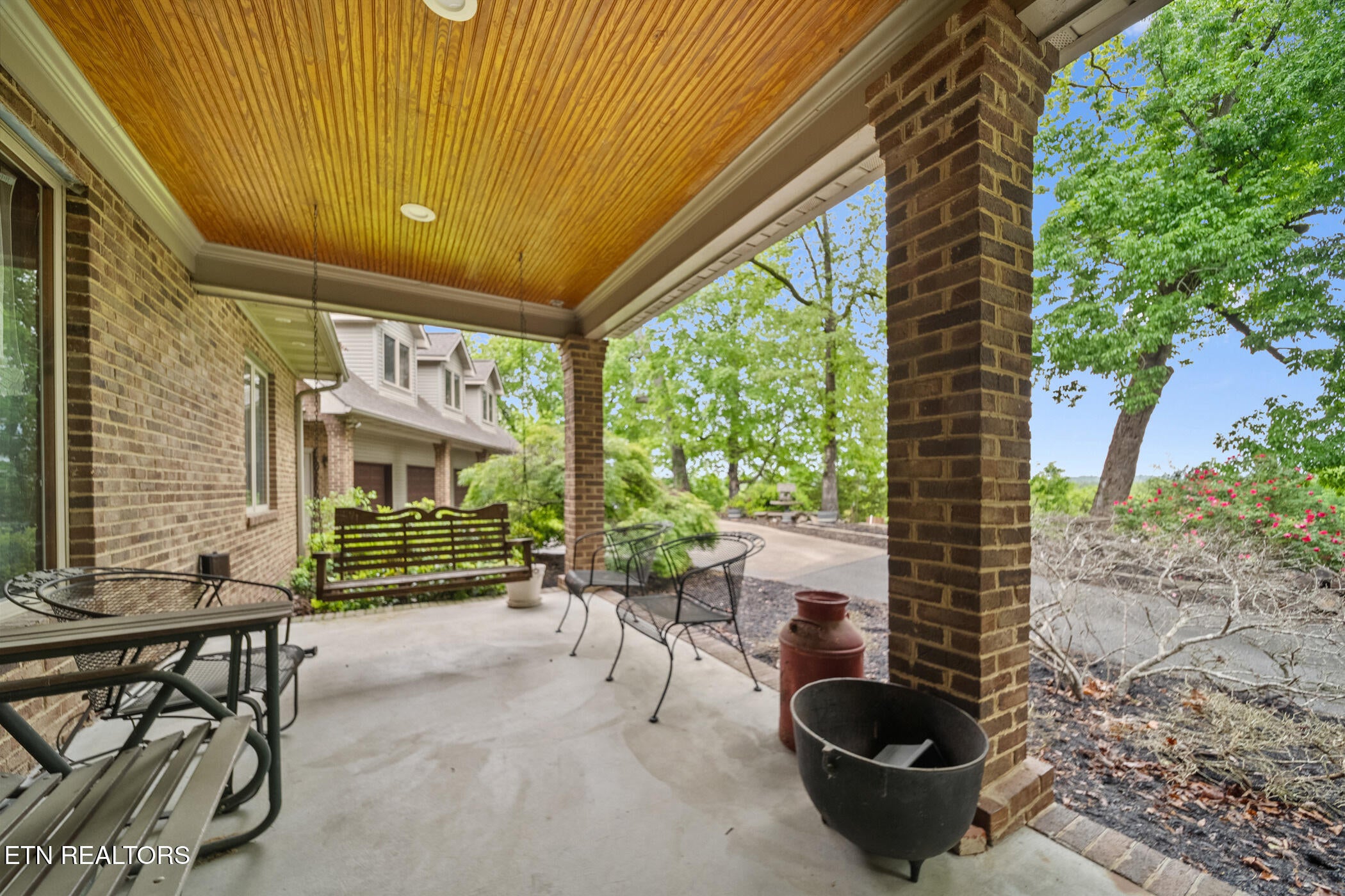 Sevierville, Tennessee, 37862, United States, 5 Bedrooms Bedrooms, ,4 BathroomsBathrooms,Residential,Forsale,1910169