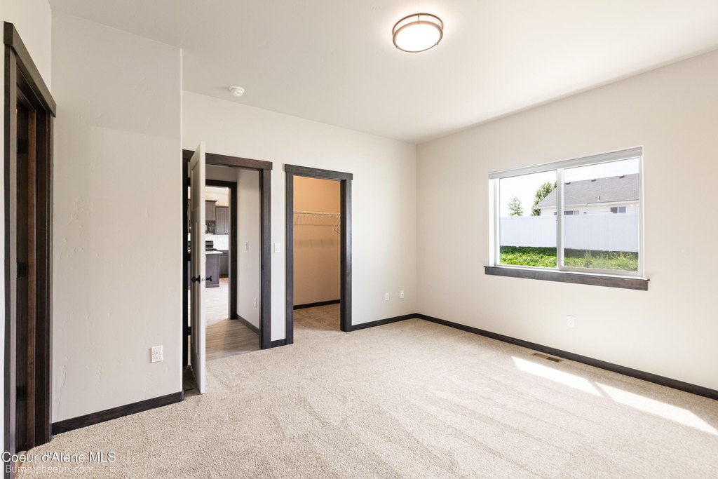 Post Falls, Idaho, 83854, United States, 4 Bedrooms Bedrooms, ,2.5 BathroomsBathrooms,Residential,Forsale,1984590