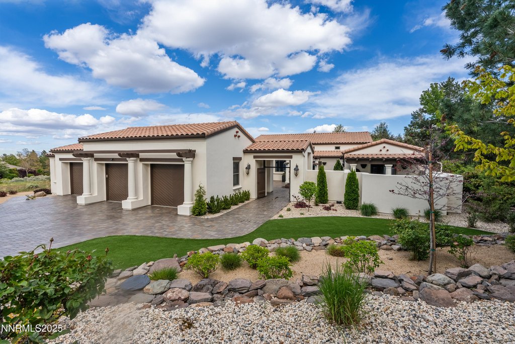 Reno, Nevada, 89519, United States, 4 Bedrooms Bedrooms, ,3.5 BathroomsBathrooms,Residential,Forsale,1936772