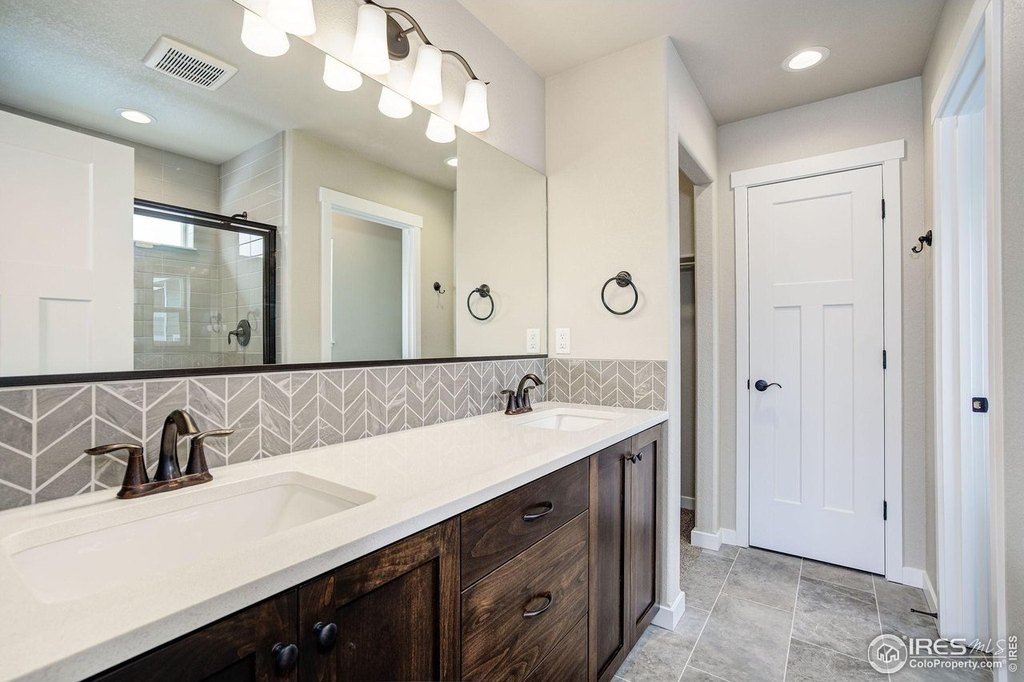 Wellington, Colorado, 80549, United States, 3 Bedrooms Bedrooms, ,2 BathroomsBathrooms,Residential,Forsale,1945946 Wellington, Colorado, 80549, United States, 3 Bedrooms Bedrooms, ,2 BathroomsBathrooms,Residential,Forsale,1945946
