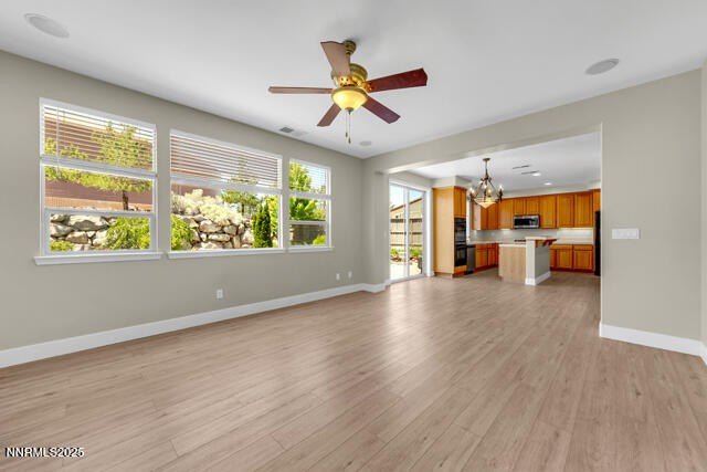 Reno, Nevada, 89512, United States, 5 Bedrooms Bedrooms, ,3 BathroomsBathrooms,Residential,Forsale,1910310