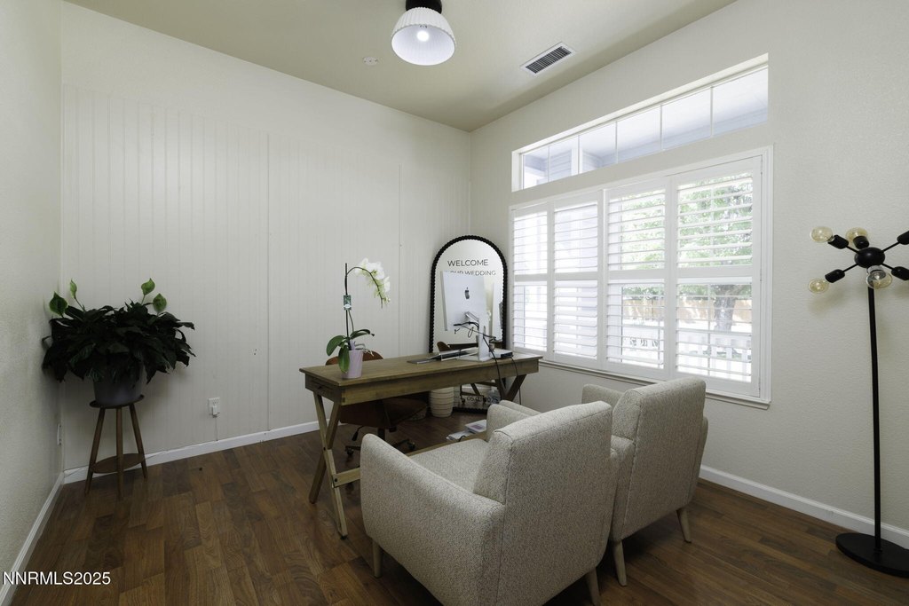 Sparks, Nevada, 89436, United States, 3 Bedrooms Bedrooms, ,2 BathroomsBathrooms,Residential,Forsale,1910316