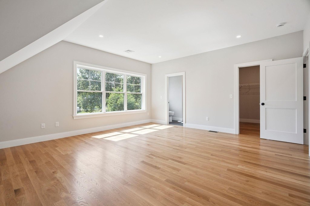 Hampton, New Hampshire, 03842, United States, 4 Bedrooms Bedrooms, ,3.5 BathroomsBathrooms,Residential,Forsale,2002372