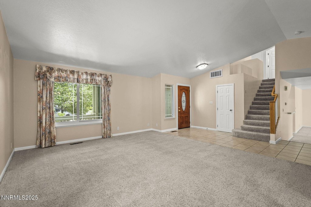 Sparks, Nevada, 89436, United States, 4 Bedrooms Bedrooms, ,3 BathroomsBathrooms,Residential,Forsale,1936737