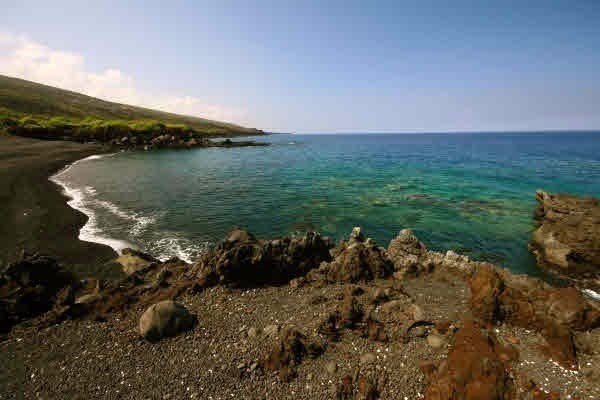 Captain Cook, Hawaii, 96704, United States, 2 Bedrooms Bedrooms, ,1 BathroomBathrooms,Residential,Forsale,2004012