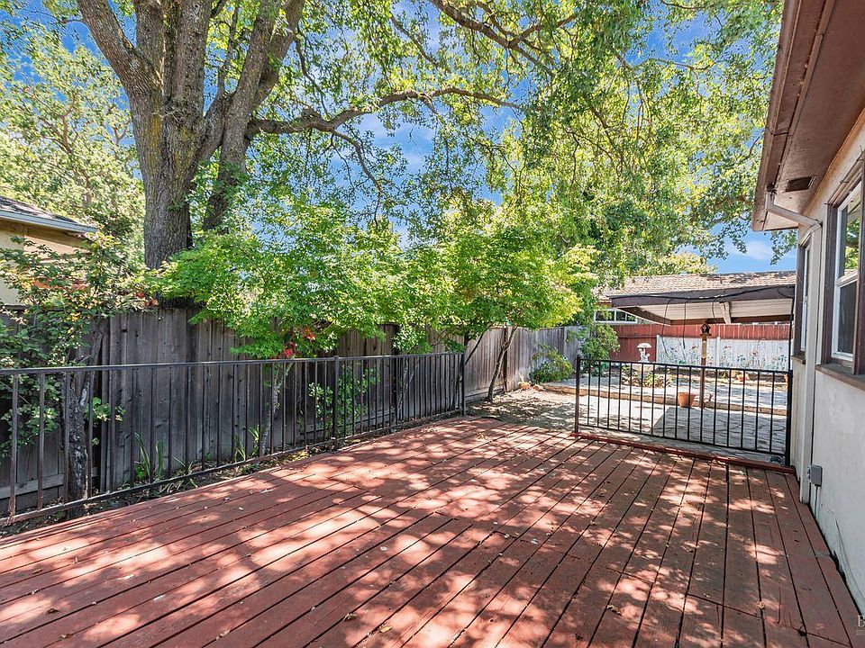 Santa Rosa, California, 95403, United States, 3 Bedrooms Bedrooms, ,1 BathroomBathrooms,Residential,Forsale,1918974