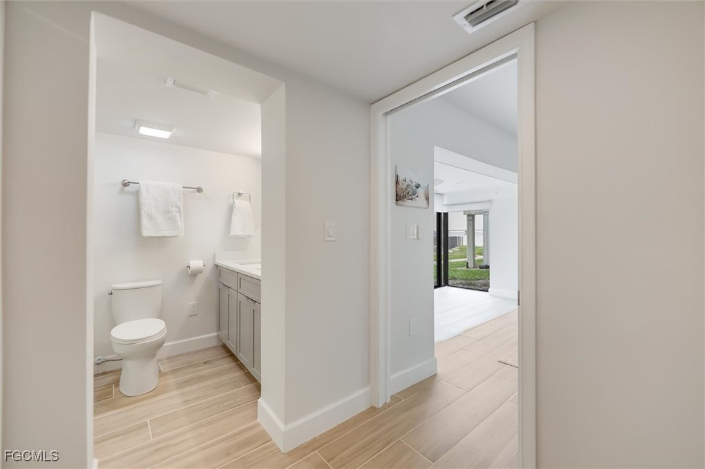 Sanibel, Florida, 33957, United States, 3 Bedrooms Bedrooms, ,2 BathroomsBathrooms,Residential,Forsale,1971954