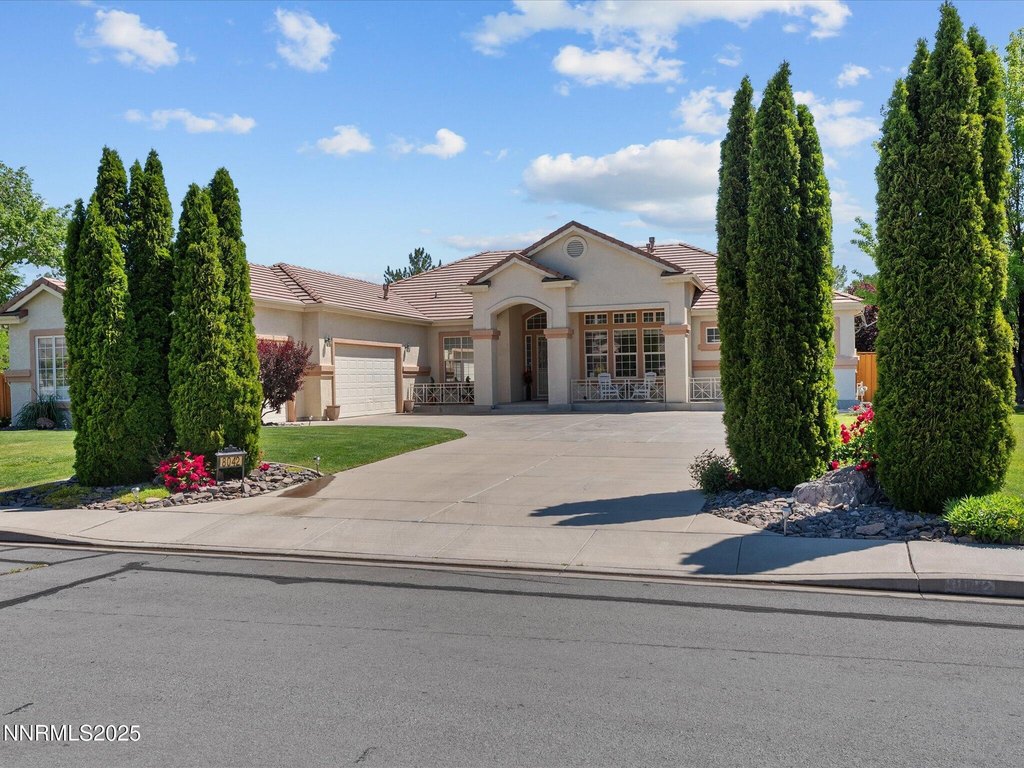 Sparks, Nevada, 89436, United States, 5 Bedrooms Bedrooms, ,3 BathroomsBathrooms,Residential,Forsale,1910324
