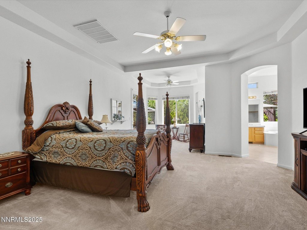 Sparks, Nevada, 89436, United States, 5 Bedrooms Bedrooms, ,3 BathroomsBathrooms,Residential,Forsale,1910324