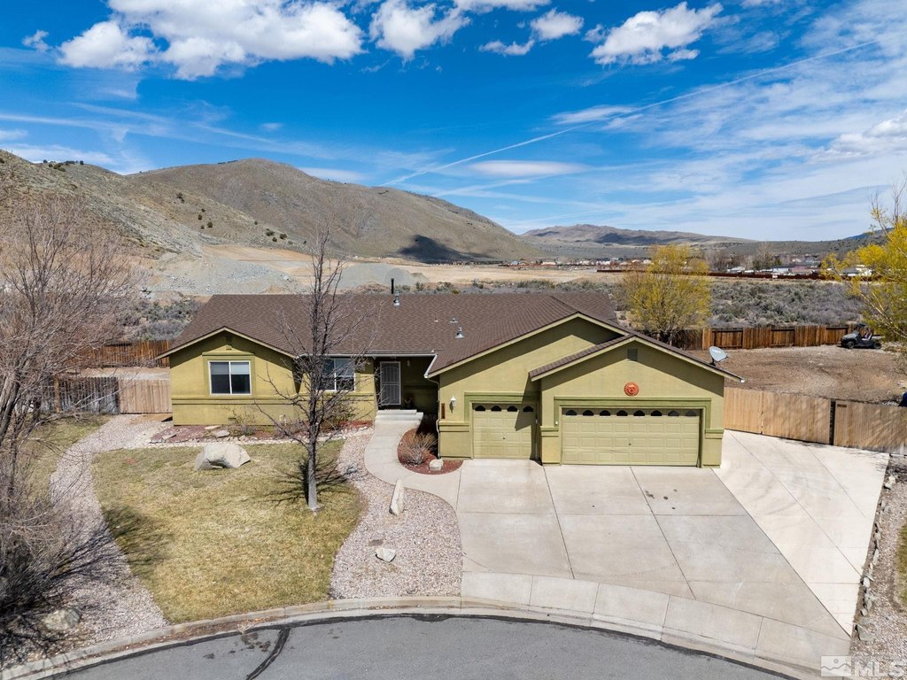 Reno, Nevada, 89508, United States, 4 Bedrooms Bedrooms, ,2 BathroomsBathrooms,Residential,Forsale,1910321