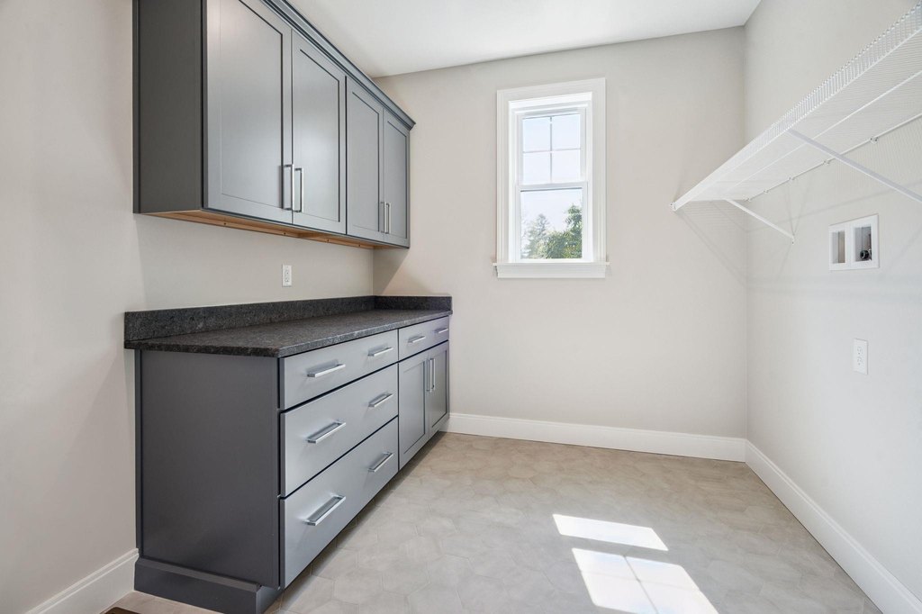 Hampton, New Hampshire, 03842, United States, 4 Bedrooms Bedrooms, ,3.5 BathroomsBathrooms,Residential,Forsale,2002372