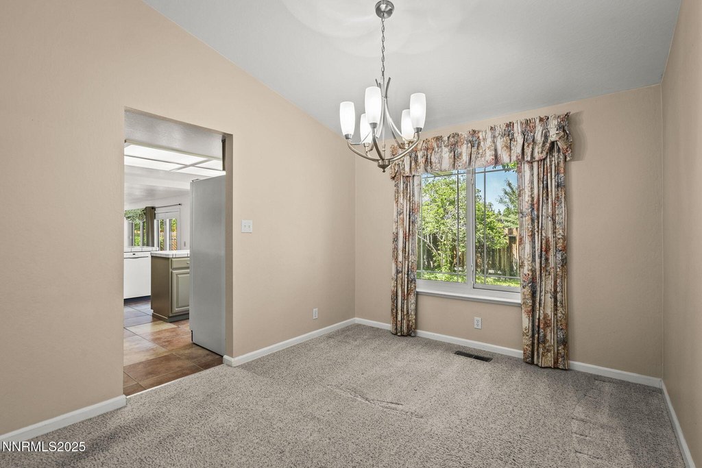 Sparks, Nevada, 89436, United States, 4 Bedrooms Bedrooms, ,3 BathroomsBathrooms,Residential,Forsale,1936737