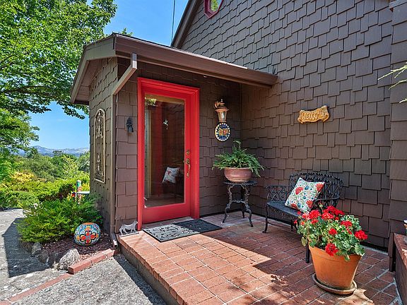 Sebastopol, California, 95472, United States, 2 Bedrooms Bedrooms, ,2 BathroomsBathrooms,Residential,Forsale,1997658