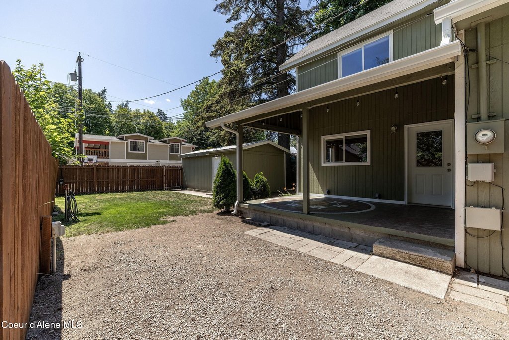 Coeur d'Alene, Idaho, 83814, United States, 3 Bedrooms Bedrooms, ,2.5 BathroomsBathrooms,Residential,Forsale,1913897