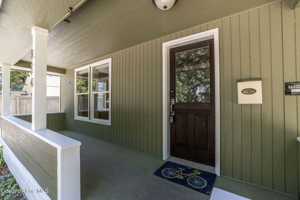 Coeur d'Alene, Idaho, 83814, United States, 3 Bedrooms Bedrooms, ,2.5 BathroomsBathrooms,Residential,Forsale,1913897