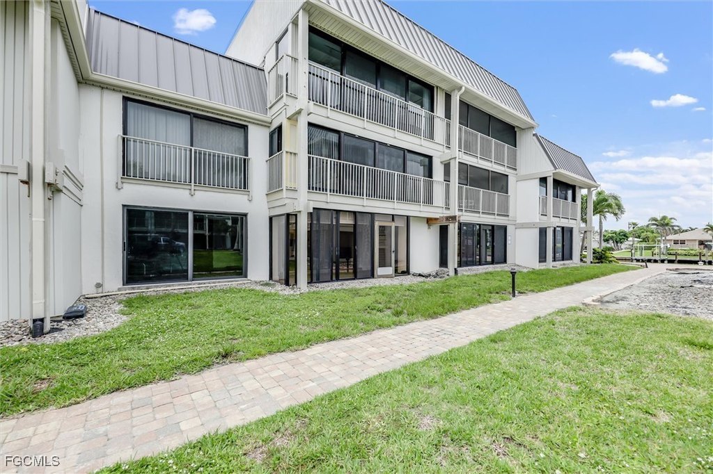 Sanibel, Florida, 33957, United States, 3 Bedrooms Bedrooms, ,2 BathroomsBathrooms,Residential,Forsale,1971954