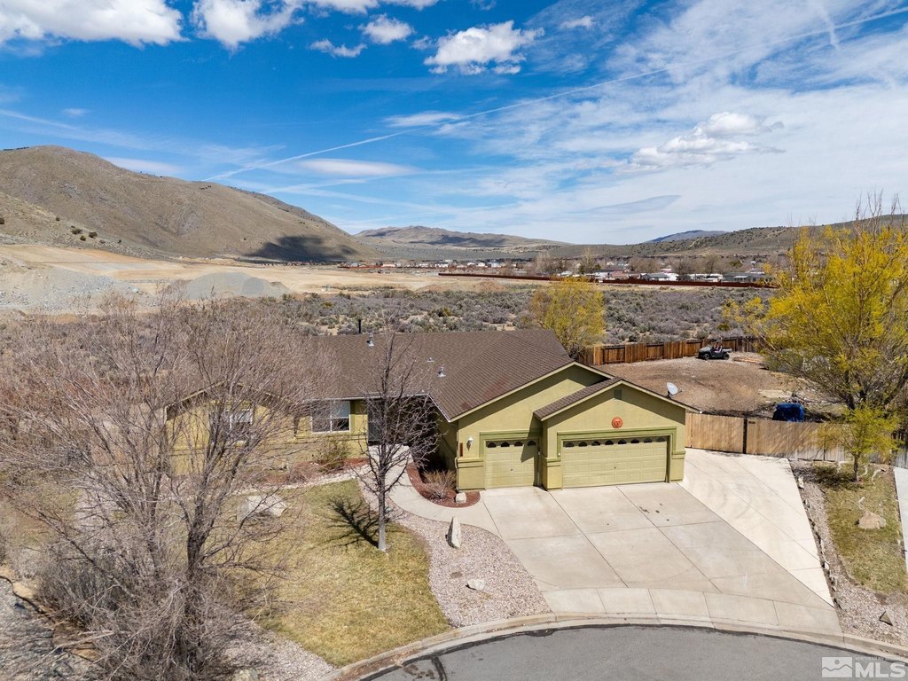 Reno, Nevada, 89508, United States, 4 Bedrooms Bedrooms, ,2 BathroomsBathrooms,Residential,Forsale,1910321