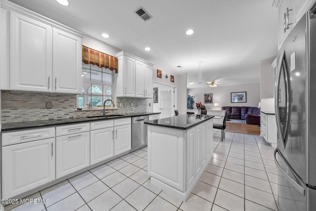 Morganville, New Jersey, 07751, United States, 5 Bedrooms Bedrooms, ,3 BathroomsBathrooms,Residential,Forsale,1910273