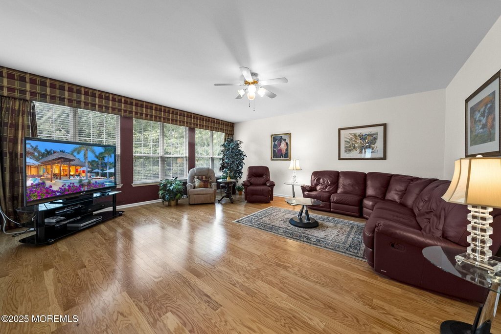 Morganville, New Jersey, 07751, United States, 5 Bedrooms Bedrooms, ,3 BathroomsBathrooms,Residential,Forsale,1910273