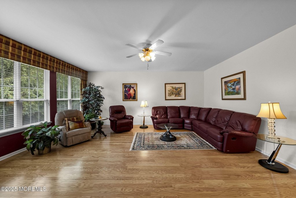 Morganville, New Jersey, 07751, United States, 5 Bedrooms Bedrooms, ,3 BathroomsBathrooms,Residential,Forsale,1910273