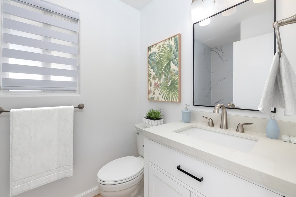 Kailua-Kona, Hawaii, 96740, United States, 3 Bedrooms Bedrooms, ,2 BathroomsBathrooms,Residential,Forsale,1886664