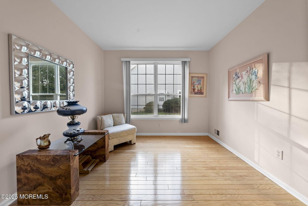 Morganville, New Jersey, 07751, United States, 5 Bedrooms Bedrooms, ,3 BathroomsBathrooms,Residential,Forsale,1910273