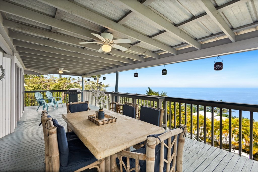 Captain Cook, Hawaii, 96704, United States, 2 Bedrooms Bedrooms, ,2 BathroomsBathrooms,Residential,Forsale,1929237