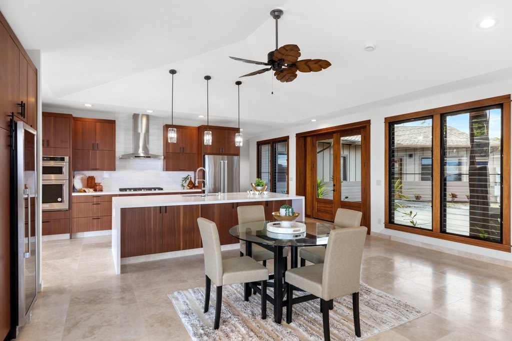 Kailua-Kona, Hawaii, 96740, United States, 4 Bedrooms Bedrooms, ,4.5 BathroomsBathrooms,Residential,Forsale,1886642