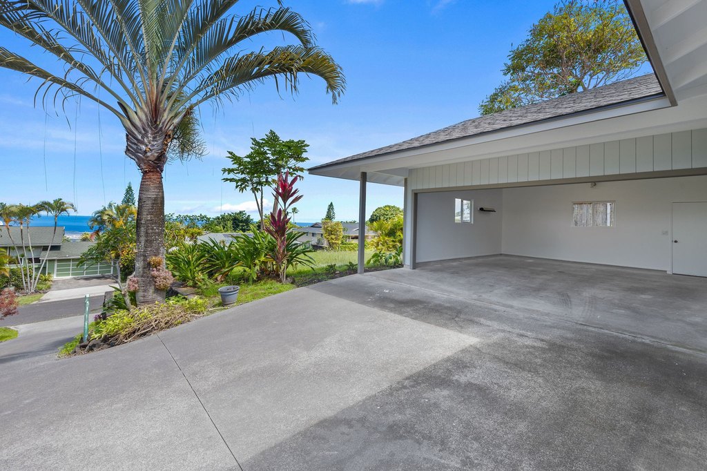 Kailua-Kona, Hawaii, 96740, United States, 3 Bedrooms Bedrooms, ,2 BathroomsBathrooms,Residential,Forsale,1886664