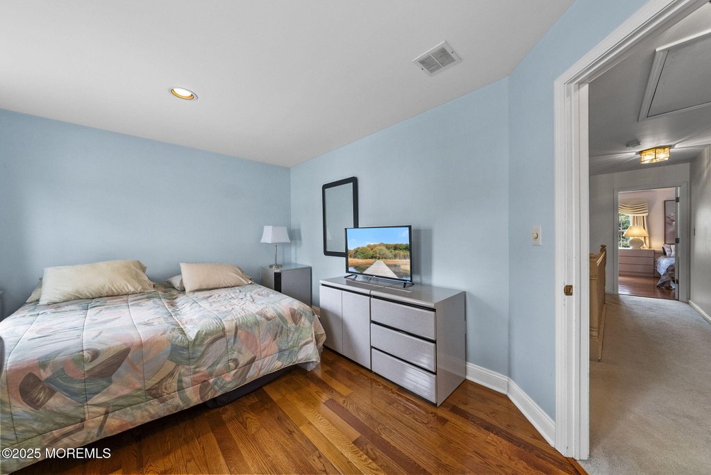 Morganville, New Jersey, 07751, United States, 5 Bedrooms Bedrooms, ,3 BathroomsBathrooms,Residential,Forsale,1910273