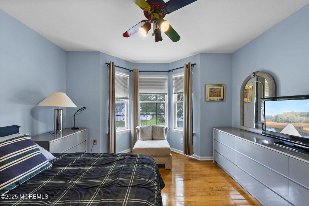Morganville, New Jersey, 07751, United States, 5 Bedrooms Bedrooms, ,3 BathroomsBathrooms,Residential,Forsale,1910273