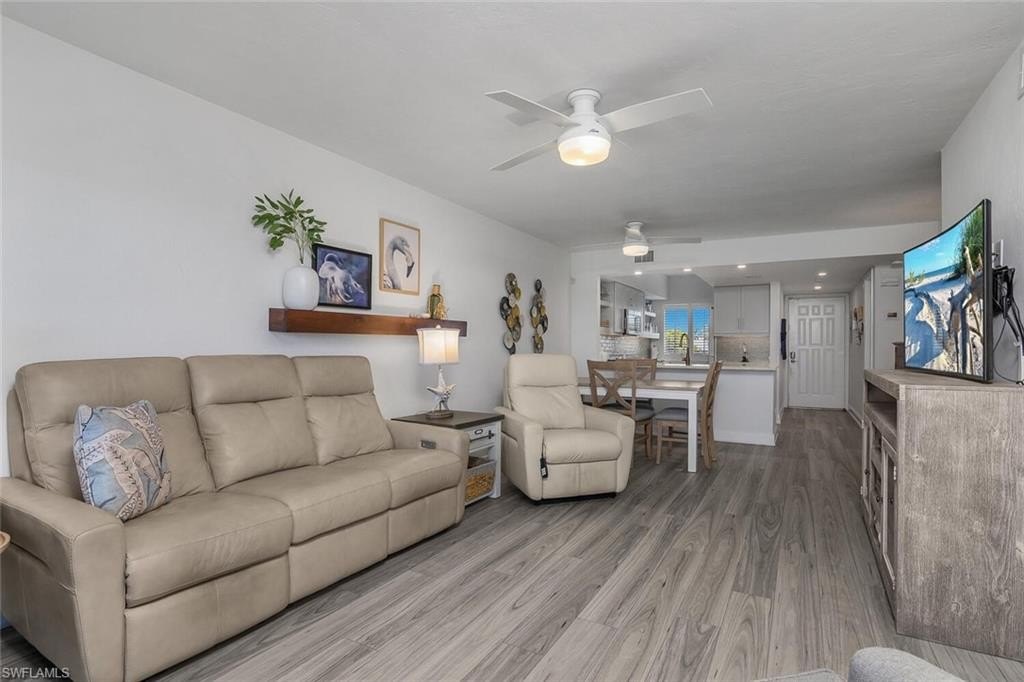 MARCO ISLAND, Florida, 34145, United States, 2 Bedrooms Bedrooms, ,2 BathroomsBathrooms,Residential,Forsale,1995041