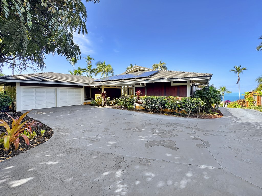 Kailua-Kona, Hawaii, 96740, United States, 3 Bedrooms Bedrooms, ,2 BathroomsBathrooms,Residential,Forsale,1929294