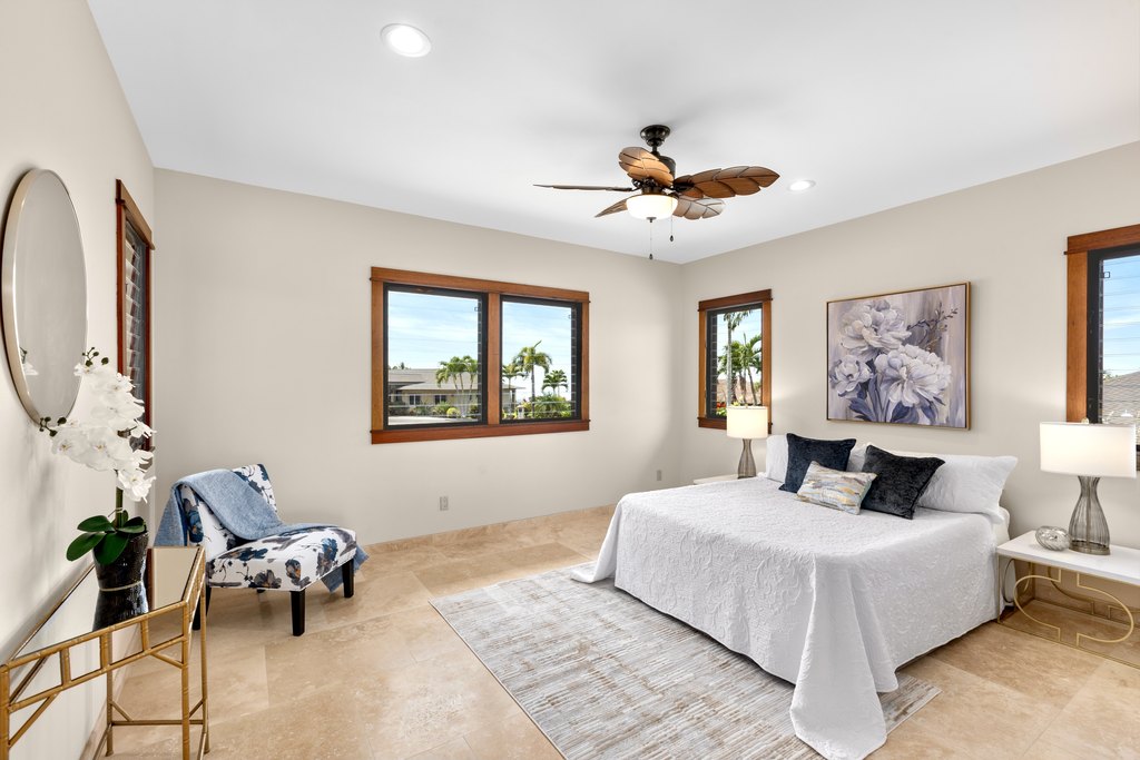 Kailua-Kona, Hawaii, 96740, United States, 4 Bedrooms Bedrooms, ,4.5 BathroomsBathrooms,Residential,Forsale,1886642